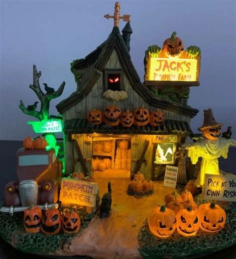 NIB Lemax Spooky Town JACK S PUMPKIN FARM 04716 Brand NEW In Box HOT