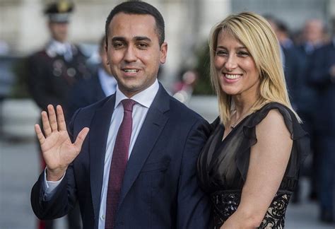 Lindispensabile Ruolo Sociale Della Fidanzata Di Luigi Di Maio L