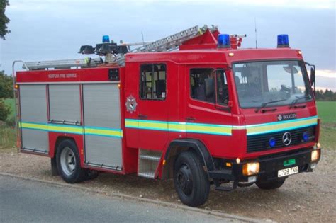 Fire Engines Photos Norfolk Fire Service Mercedes Water Tender