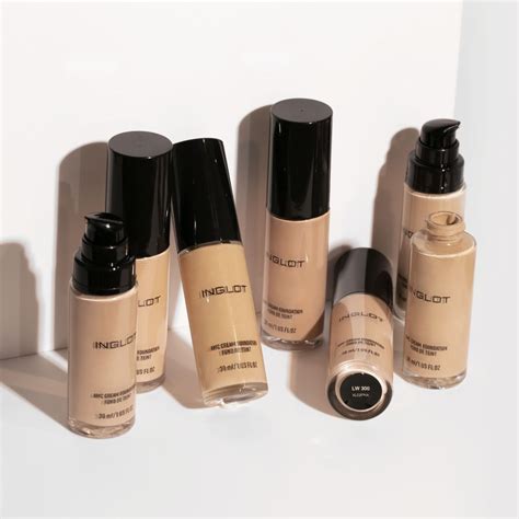 Amc Cream Foundation Inglot