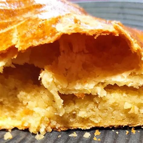 Galette Des Rois Aux Petits Suisses Guy Demarle