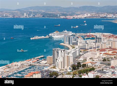 Gibraltar Marina Bay Hi Res Stock Photography And Images Alamy