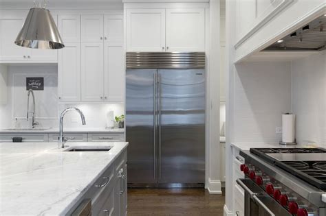 How To Clean White Kitchen Cabinets Diy Guide