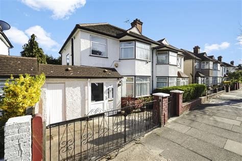 3 Bed Semi Detached House For Sale In Dollis Hill Avenue Dollis Hill