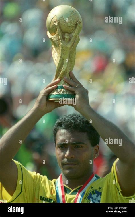 Romario Brazil World Cup Trophy Hi Res Stock Photography And Images Alamy