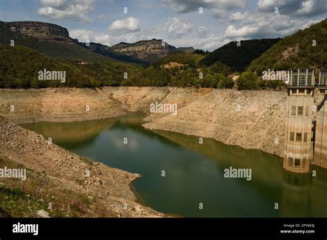 Sau Spain 28 April 2023 The Dam Of The Sau Reservoir Is Seen As The