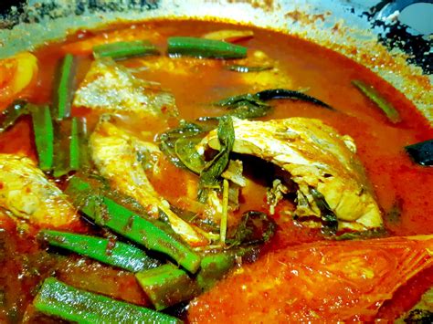 Ikan Daun Baru Masak Asam Pedas