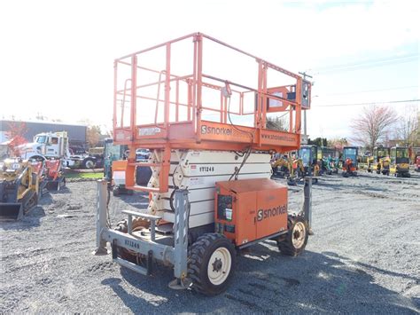 2016 SNORKEL S3970RT ROUGH TERRAIN SCISSOR LIFT MARYSVILLE HEAVY