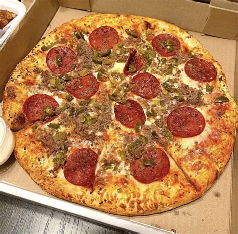 The Best Halal Pizzas In Toronto You Must Try Bite Of To