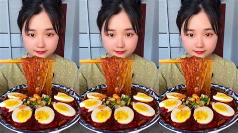 Asmr Eating Noodles With Egg Spicy Taste Yummy Yummy Mukbang Youtube