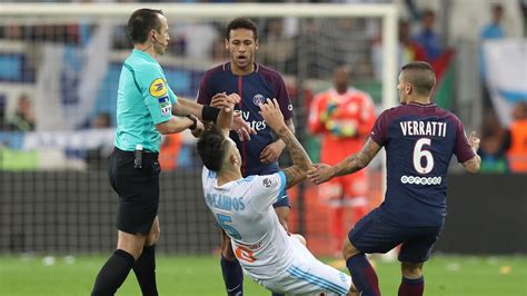 Neymar Kartu Merah Pelatih Psg Pertanyakan Kualitas Wasit Bola