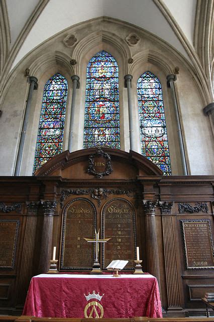 Inside Temple Church Photo Picture Image Temple West End Uk