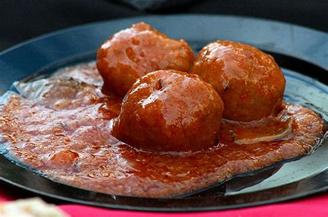 Polpette Di Carne Al Sugo Ricetta Tipica Pugliese Facile E Gustosa