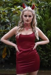 Lilly McFadden Nude Celebrities Forum FamousBoard