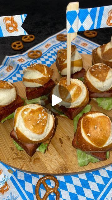 Sinnvoll On Instagram Mini Laugen Burger Mit Leberk Se Viel Spa