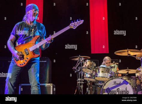 Costa Mesa Calif 6 August 2014 Bassist Roger Glover And Drummer