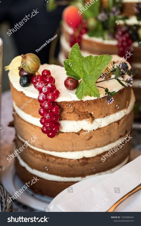 Naked Wedding Cake Decorated Berries Leaves Stock Photo Shutterstock