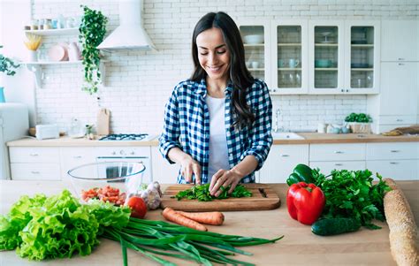 ¿cuántas Calorías Debo Comer Al Día Vida Activa