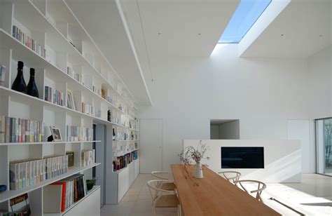 Modern Home Library Designs That Know How To Stand Out