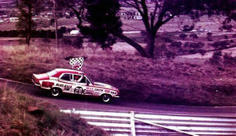 Peter Brock Bathurst 500 Victor 1972 Holden Torana LJ XU1