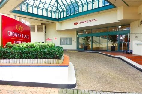 Accessible Hotel Motel In Sydney Crowne Plaza Sydney Coogee Beach