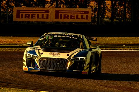 Double pole pour les Audi de Saintéloc Racing FFSA GT GT4 France