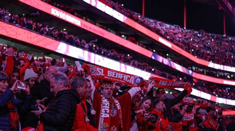 Judas Vista Antigo Craque Do Benfica Faz Coment Rio Nas Redes