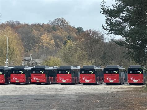 Autobusy Elektryczne Zadebiutowa Y Na Ulicach Jeleniej G Ry Nowiny