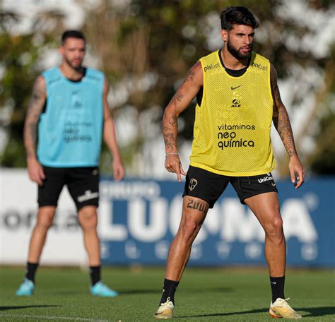 Veja Fotos Do Treino Do Corinthians Desta Segunda Feira No Ct Joaquim