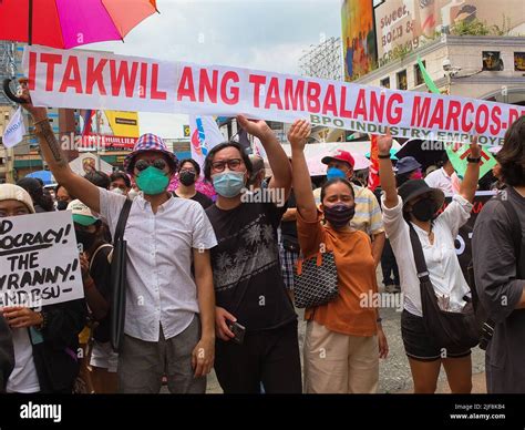 Marcos Duterte Tandem Hi Res Stock Photography And Images Alamy