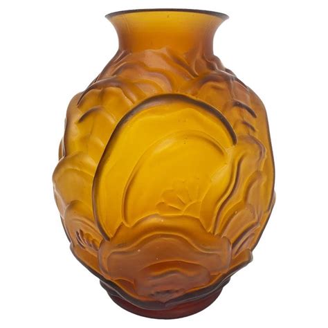 Scailmont Art Deco Glass Vase Belgium Circa 1930 For Sale At 1stdibs Decovasse Discount