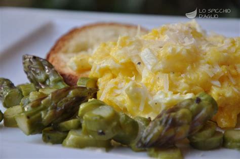 Ricetta Uova Strapazzate Con Asparagi In Padella Le Ricette Dello