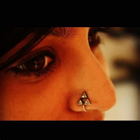 15 Beautiful Nose Pins You Can Try That Don’t Even Require A Piercing