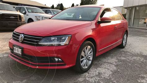 Volkswagen Jetta Trendline Tiptronic Usado 2018 Color Rojo Precio