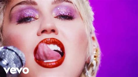 MIDNIGHT SKY LYRICS - Miley Cyrus - TopBestLyrics