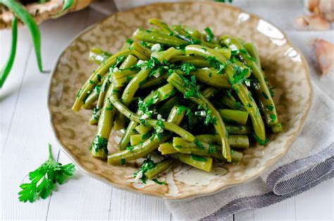 Recette Haricots verts sautés au beurre Marie Claire