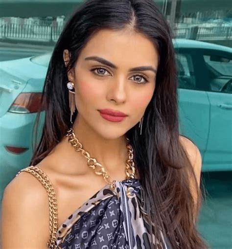 Priyanka Chahar Choudhary Age Net Worth Height Affairs Bio And