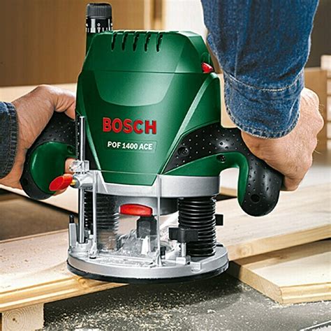 Bosch Fresadora De Superficie POF 1400 ACE 1 400 W 55 Mm BAUHAUS