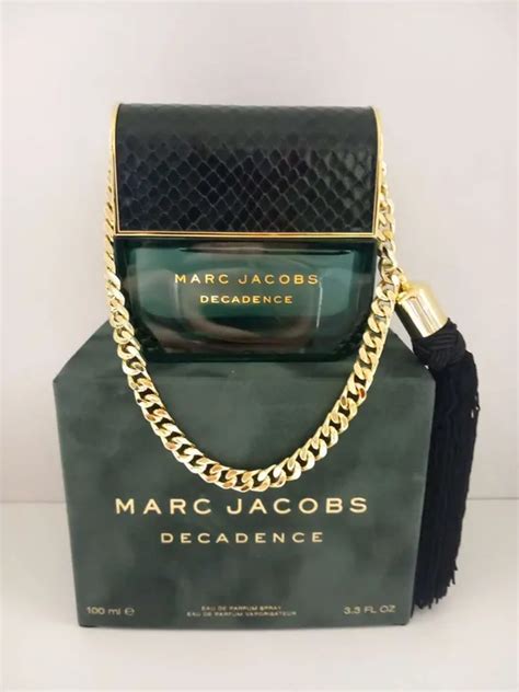 MARC JACOBS DECADENCE EAU DE PARFUM 100ML 4544939-Simon Charles Auctioneers