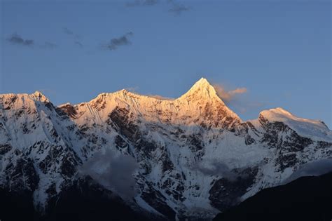 4K Tibet Snowy Mountain Snowy Peak Mountains HD Wallpaper Rare