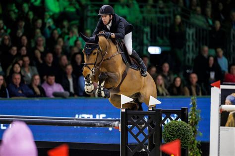 Maikel Van Der Vleuten Und Beauville Siegen Am Freitag In S