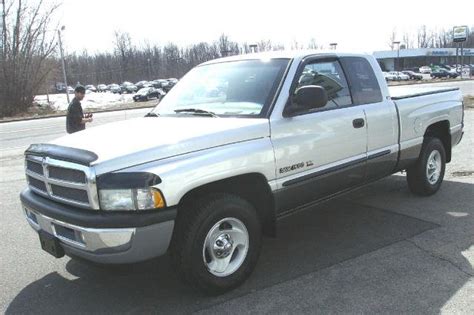 2001 Dodge Ram 1500 SLT Quad Cab for Sale in Williamson, New York Classified | AmericanListed.com