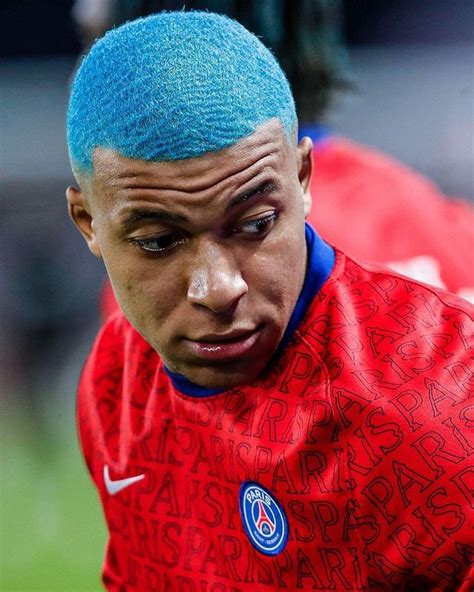 mbappe mbappou Football Pictures, Soccer Players, Blue Hair, Kicks ...