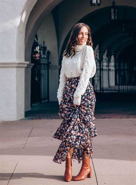 Thanksgiving Outfit Ideas Maxi Skirt And Sweater Pairing Sydne Style