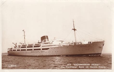 Ms Kronprinsesse Ingrid Ship At Harwich Harbour Real Photo Old Postcard