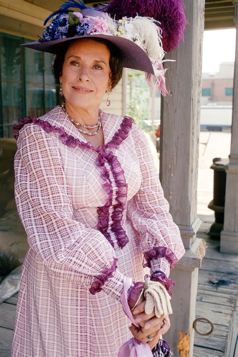 Katherine MacGregor, Who Played Harriet Oleson on Little House on the ...