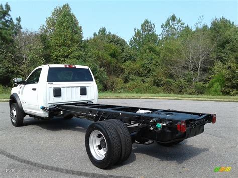 2019 Ram 5500 Tradesman Regular Cab Chassis Undercarriage Photos