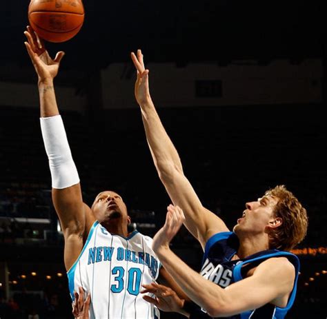 Basketball Nowitzki Kassiert Mit Dallas Zweite Pleite In Folge Welt