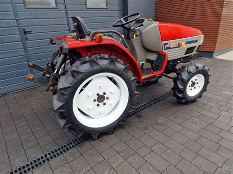 Mini Traktor Yanmar F Japo Ski Ma Y Traktorek Kubota Lniska