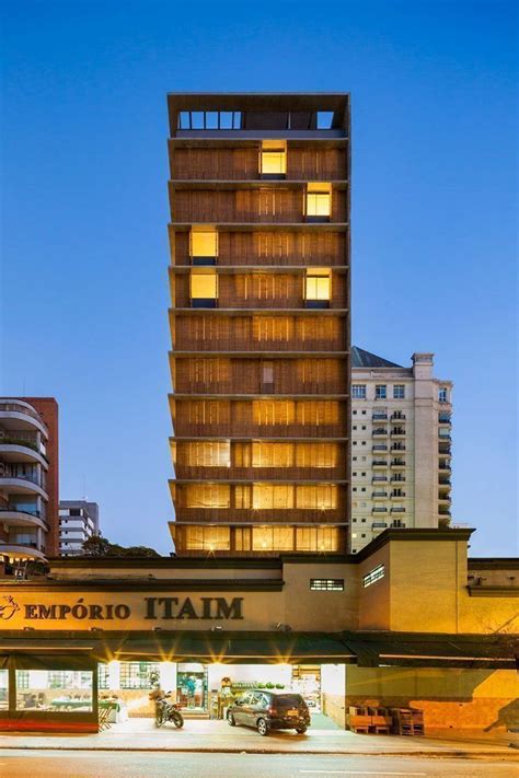 Edificio Vertical Itaim En San Paulo ARQA